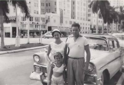 familypic.miami.jpg